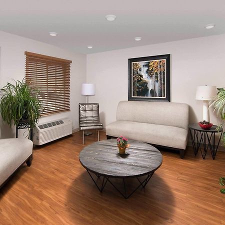 אורורה Extended Stay America Suites - Denver - Airport מראה חיצוני תמונה