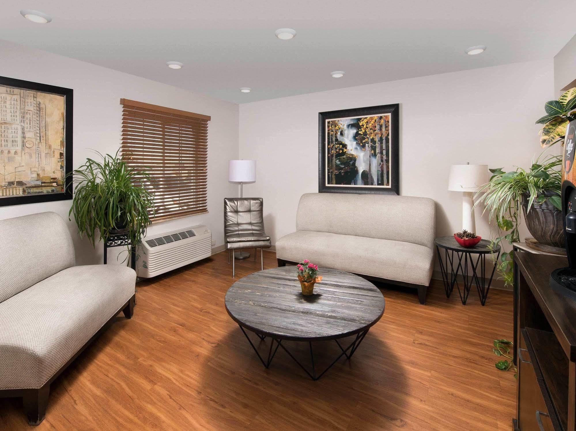 אורורה Extended Stay America Suites - Denver - Airport מראה חיצוני תמונה