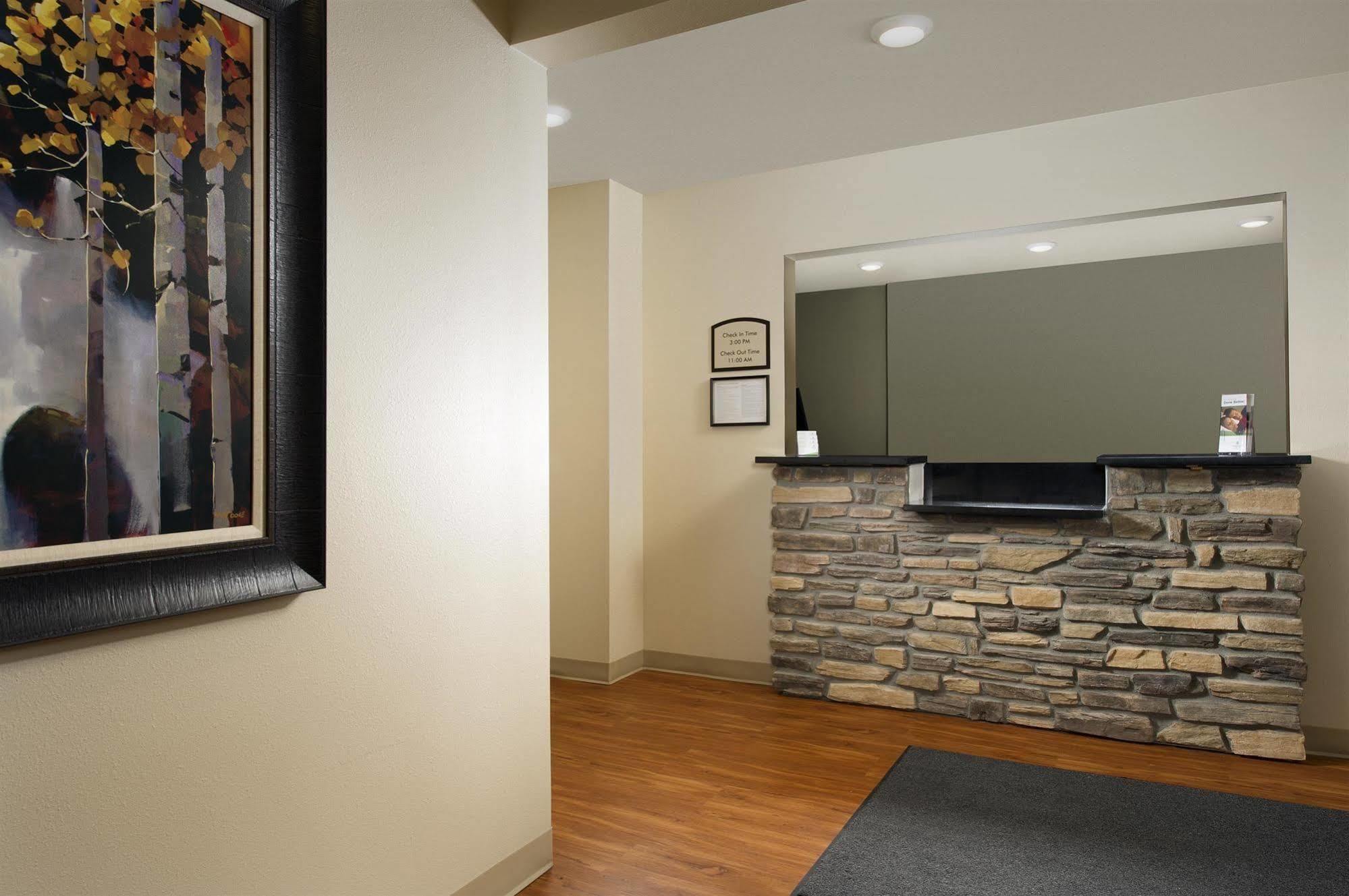 אורורה Extended Stay America Suites - Denver - Airport מראה חיצוני תמונה